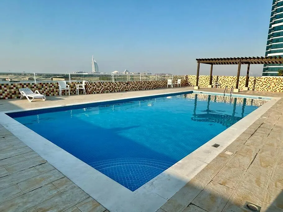 Appartement Triplux Homes Near By Insurance Market Metro Station Dubai